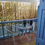Konstantina דירה *