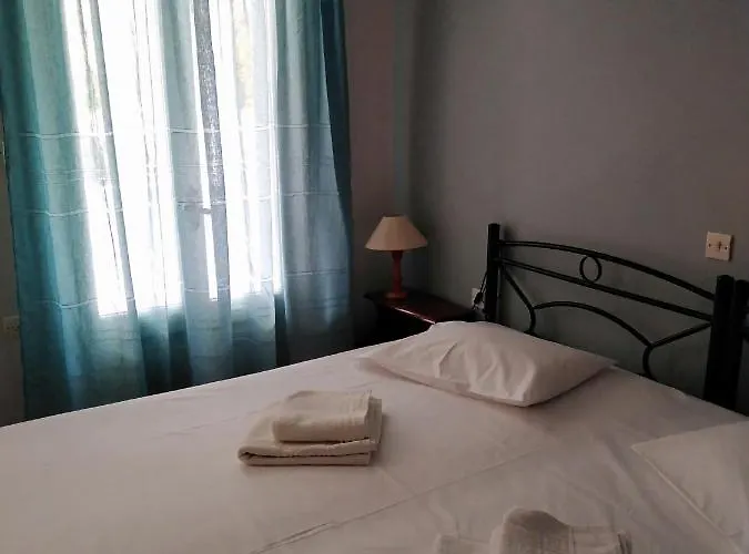 Konstantina Studios Apartment Áyios Nikítas